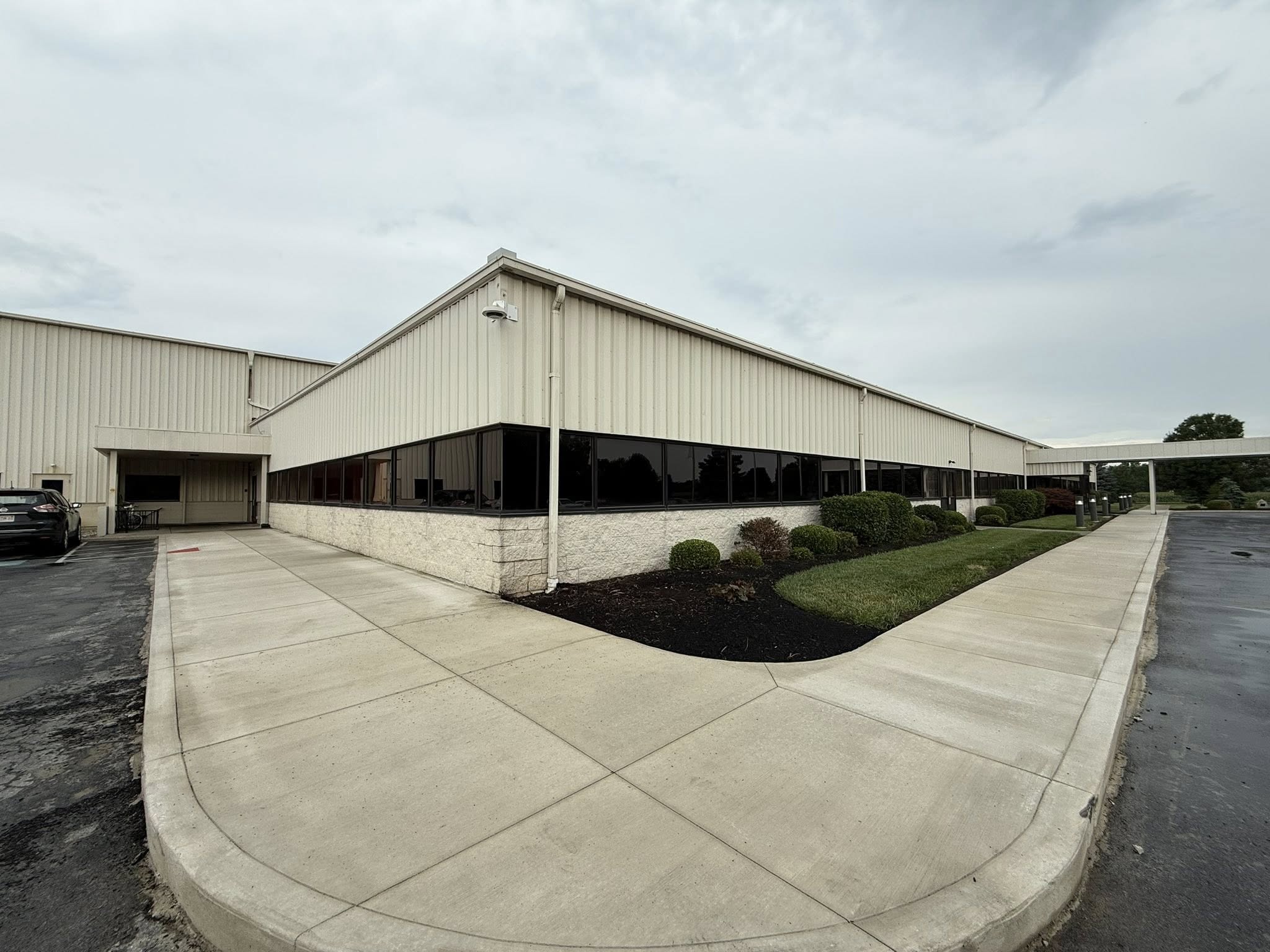 Commercial perimeter